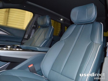 2026 Cadillac Lyriq - thumbnail 7