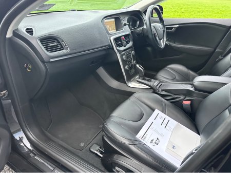 2015 Volvo V40 1.6 Petrol T4 SE Auto 5dr Hatchback | AA approved | Full Leather | Low km | 2 keys | Nov 26 NCT | Nov 26 tax | Sold serviced and valeted with warranty provided | Warranty provided. €11,950 thumbnail