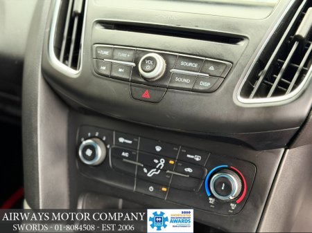 2018 Ford Focus - thumbnail 11