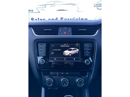 2016 Skoda Octavia AMBITION 1.6 TDI 110HP DSG 4DR €10,950 thumbnail