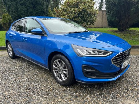 2023 Ford Focus TITANIUM 1.0T 125 M6 4DR €20,777 thumbnail