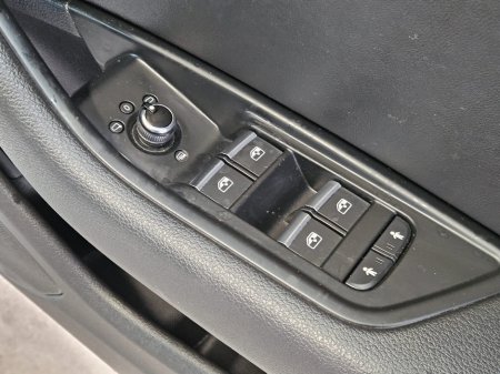 2017 Audi A4 - thumbnail 11