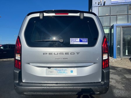 2026 Peugeot Rifter - thumbnail 8