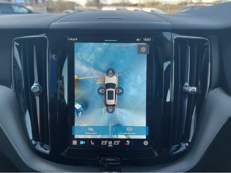 2024 Volvo XC60 T6 PHEV PLUS BRIGHT AWD 5 €59,950 thumbnail