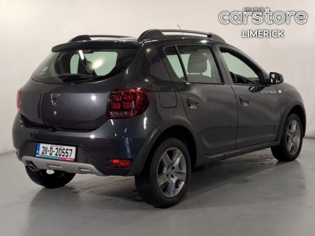 2021 Dacia Sandero Stepway Blue dCi 95 STEPWAY Alternative €13,880 thumbnail