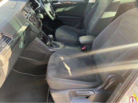 2018 Volkswagen Tiguan 2018 HIGHLINE 2.0 TDI 150HP  AUTOMATIC D7F 5DR €19,950 thumbnail