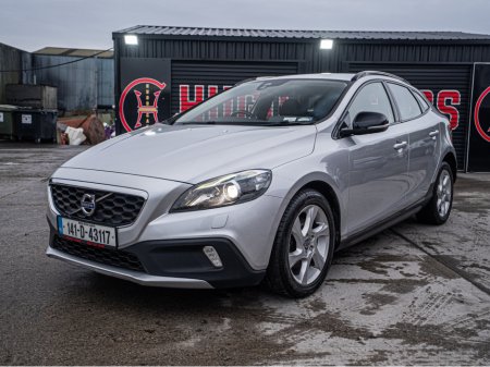2014 Volvo V40 2014 Volvo V40 Cross Country Auto/New NCT/Warranty €10,888 thumbnail