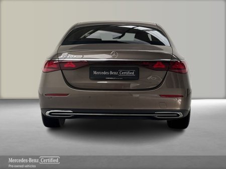 2024 Mercedes-Benz E Class E 220 D MHEV Avantgarde Plus €63,900 thumbnail