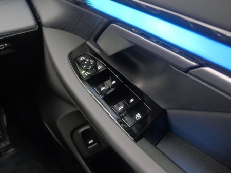 2025 BMW 5 Series 530e M Sport Saloon €72,900 thumbnail