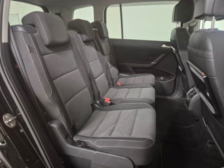 2016 Volkswagen Touran AUTO 1.4TFSI**REAR CAMERA**LOW KMS**TWO KEYS**WARRANTY**FINANCE AVAILABLE €16,449 thumbnail