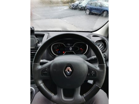2020 Renault Trafic LL30 ENERGY DCI 145 SPORT LL29 PANE €12,999 thumbnail