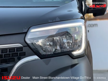 2023 Renault Master RWD LHL VAT QUALIFIED FINANCE ME €32,900 thumbnail