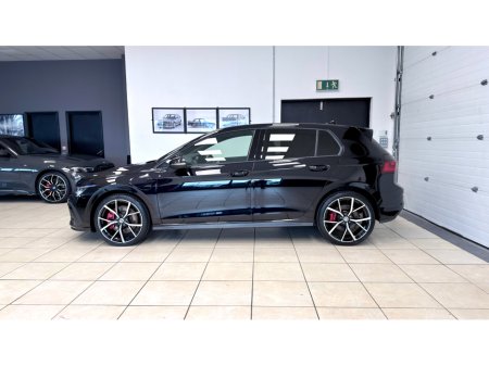 2023 Volkswagen Golf - thumbnail 8