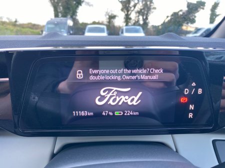 2025 Ford Explorer Extended Range Premium.. Driver assistance + Heat pump €43,500 thumbnail