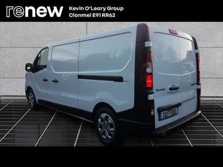 2022 Renault Trafic TRAFIC LL30 BLUE DCI 130 BUSIN €16,256 thumbnail