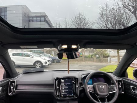 2022 Volvo XC40 ULTIMATE - 69KW BIGGER BATTERY - APPLE PLAY - 120TAX - NEW NCT €28,750