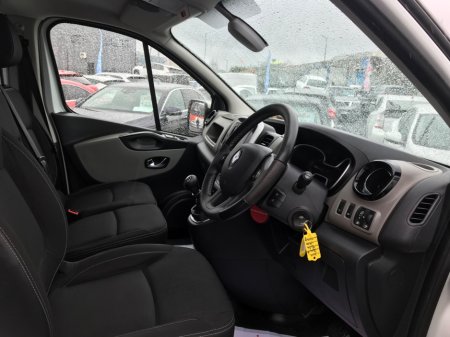 2019 Renault Trafic - thumbnail 12
