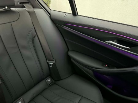 2022 BMW 5 Series - thumbnail 14