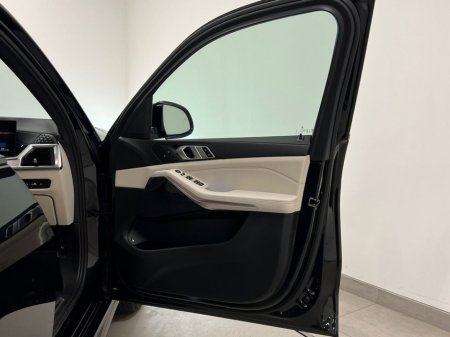 2025 BMW X5 - thumbnail 23