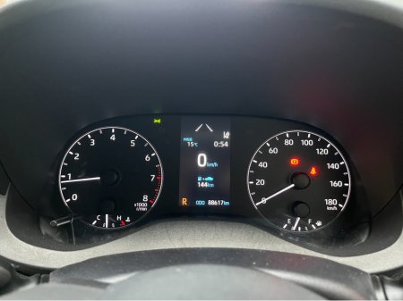 2021 Toyota Yaris - thumbnail 16