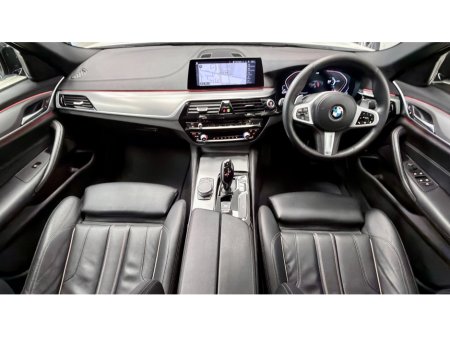 2020 BMW 5 Series - thumbnail 8