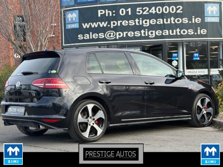 2015 Volkswagen Golf - thumbnail 4