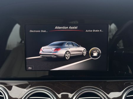 2016 Mercedes-Benz E Class 220 D AVANTGARDE 4DR AUTO €19,800 thumbnail