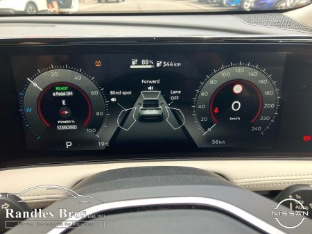 2025 Nissan Ariya - thumbnail 17