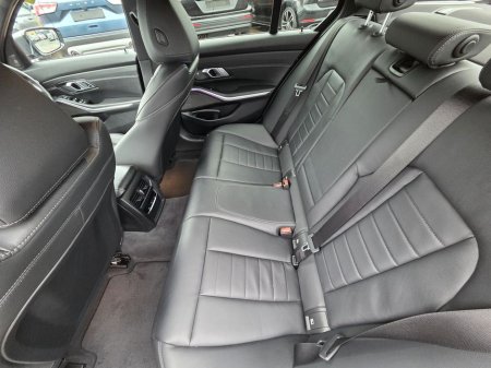 2020 BMW 3 Series - thumbnail 11