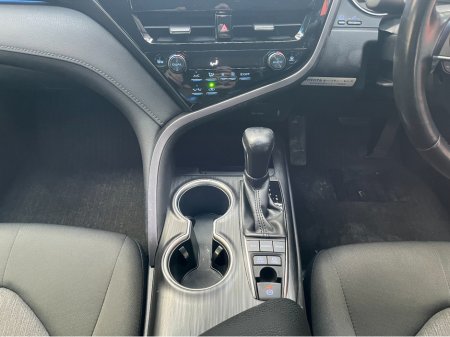 2021 Toyota Camry €26950 2021 TOYOTA CAMRY G 2.5 AUTOMATIC / CRUISE CONTROL / REVERSE CAMERA / ELECTRIC SEATS AND MORE €26,950 thumbnail