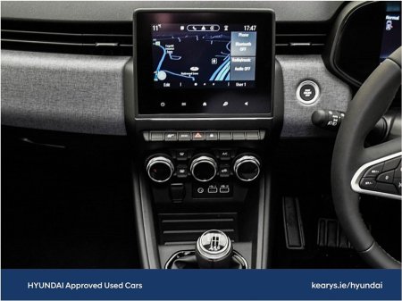 2025 Renault Clio - thumbnail 18