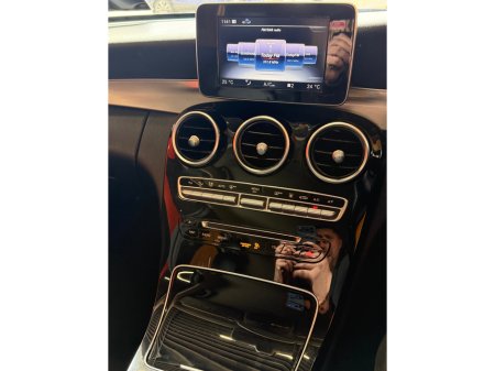 2017 Mercedes-Benz C Class - thumbnail 2