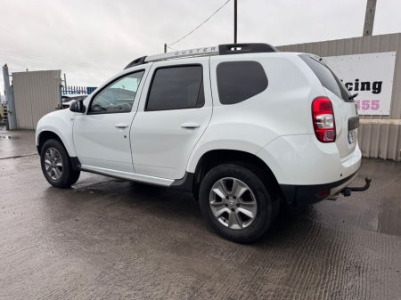 2018 Dacia Duster SIGNATURE 1.5 DCI 110 4 4DR €11,800 thumbnail