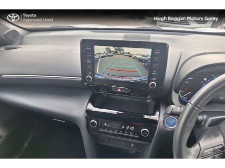 2024 Toyota Yaris Cross CROSS LUNA SPORT 4DR AUTO €30,950 thumbnail