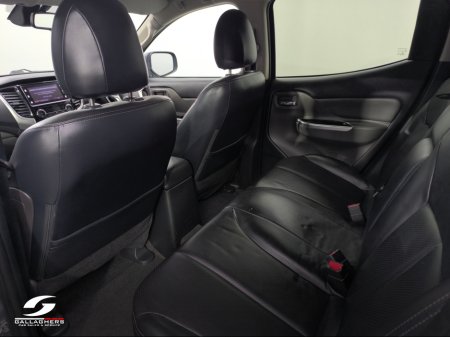 2018 Mitsubishi L200 (182) WARRIOR 2.4 DI-D 4WD €19,508 thumbnail