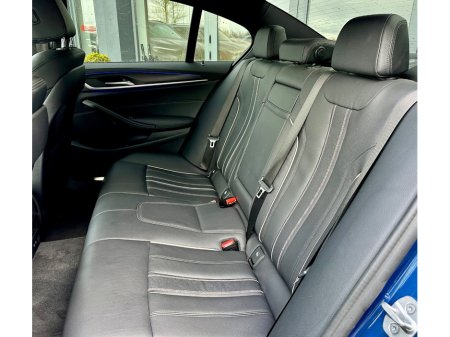 2022 BMW 5 Series - thumbnail 8