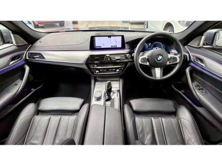 2019 BMW 5 Series - thumbnail 15