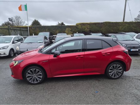 2020 Toyota Corolla HYBRID LUNA SPORT 4DR AUTO €20,995 thumbnail