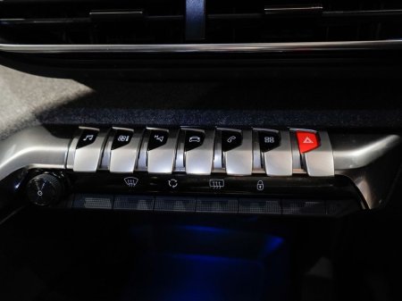 2022 Peugeot 5008 - thumbnail 16