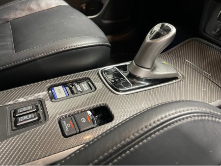 2018 Mitsubishi Outlander HYBRID 2.4 PHEV 4H AUTOMATIC 5DR MODEL  www.bolandscarcentre.ie €19,900 thumbnail