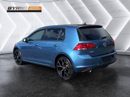 2015 Volkswagen Golf - thumbnail 3