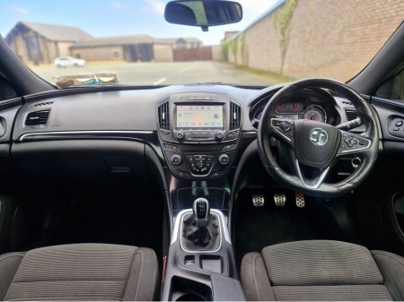 2016 Vauxhall Insignia - thumbnail 15