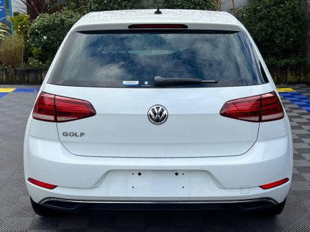 2019 Volkswagen Golf - thumbnail 16