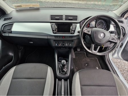 2017 Skoda Fabia AMBITION 1.0 MPI 60HP 4DR €9,950 thumbnail