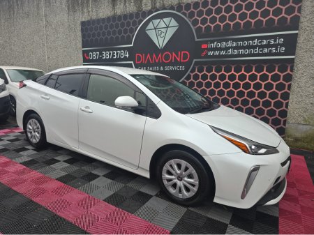 2020 Toyota Prius 6AA-ZVW51 €21,950 thumbnail