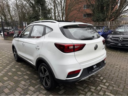2020 MG ZS EXCLUSIVE EV 143PS 5DR AUTO €13,950 thumbnail