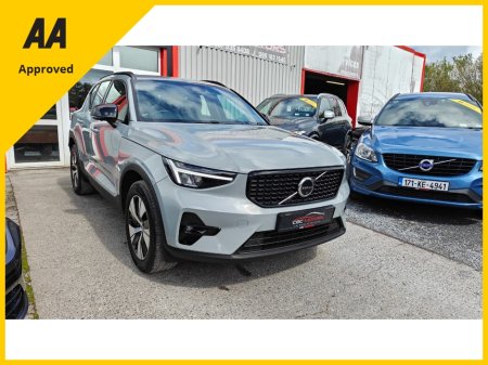 2023 Volvo XC40 - photo 4