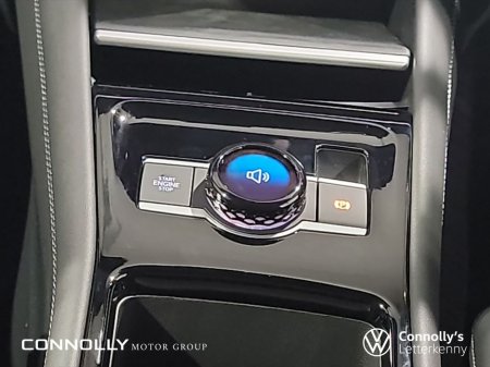 2026 Volkswagen Tayron R-Line thumbnail