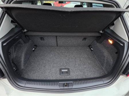 2011 Volkswagen Polo 1.2 AUTO HIGHLINE ONLY 49 K KMS €8,999 thumbnail