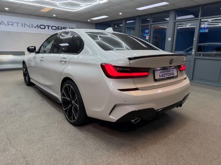 2021 BMW 3 Series - thumbnail 17